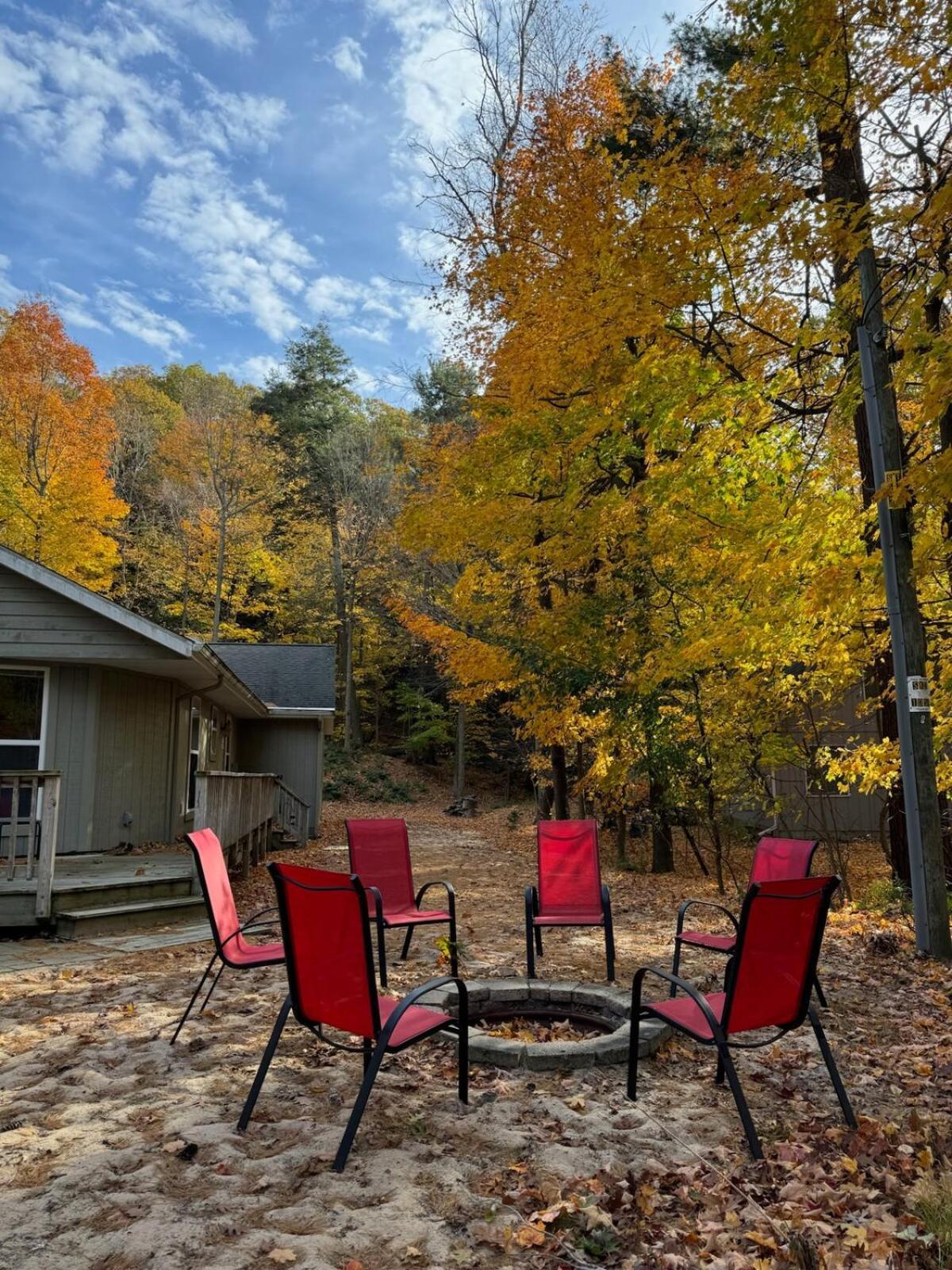 Dunes & Waves Retreat - Perfect Lake Getaway Mears Exterior photo